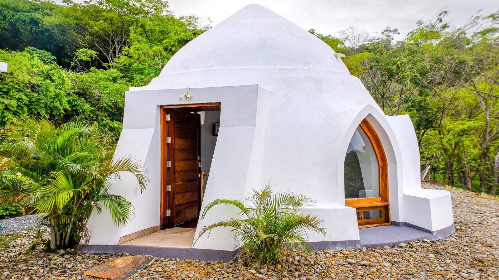 Casa Domos