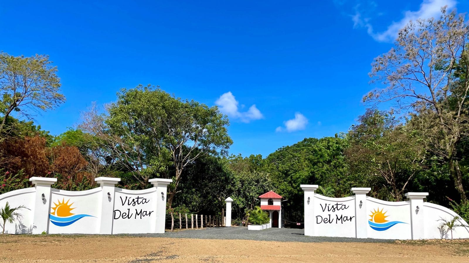Playa Yankee Lot with Panoramic Views
