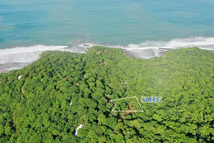 Large lot in Costa Dulce