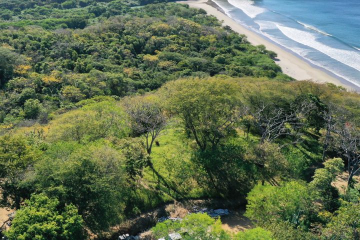 This lot in Costa Dulce offers endless views.