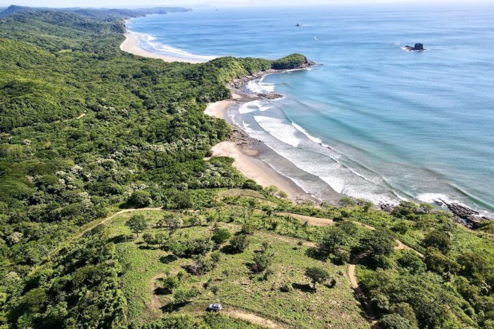 Playa Tamarindo Beach