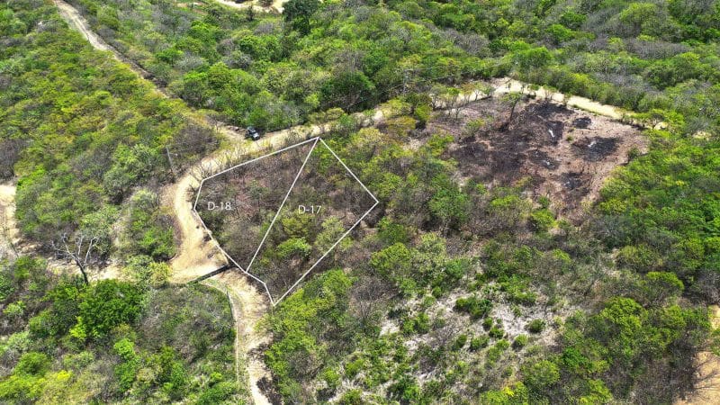 Ocean View Lot near Playa Yankee