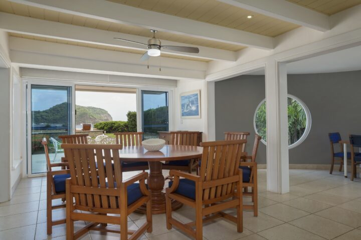 Interior dining area angle 2