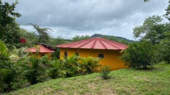 Unique Circle House on Land