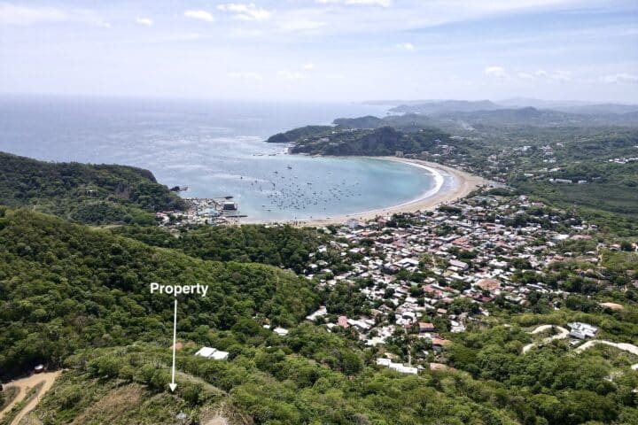 Lot with view at Paradise Bay