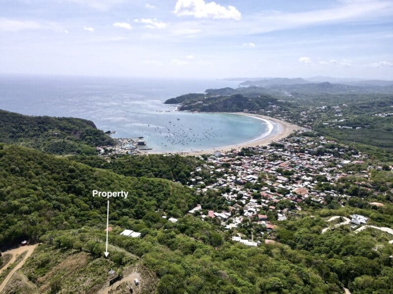 Lot with view at Paradise Bay