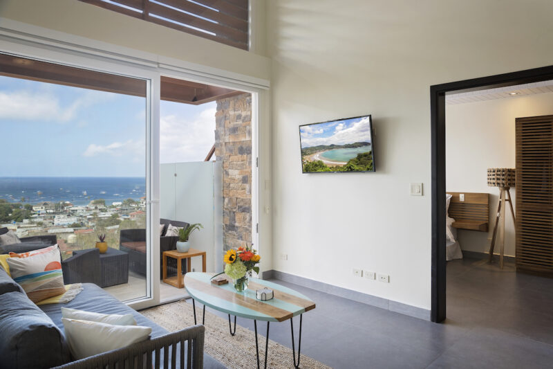 Tv and coffee table photo