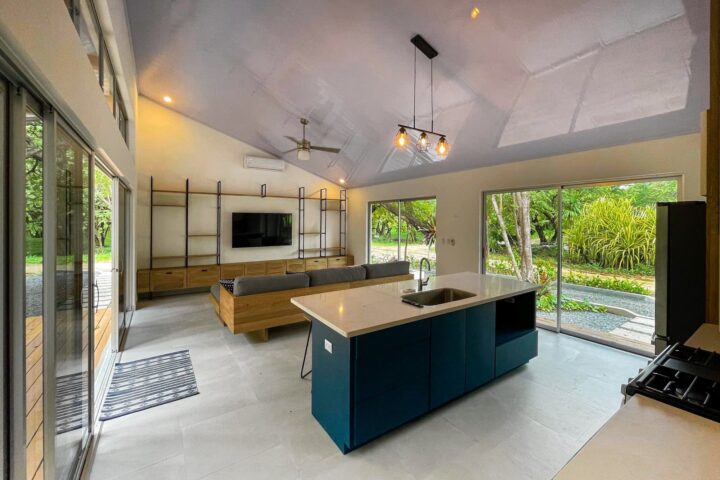 Kitchen island photo