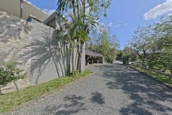 Entrance photo angle 2