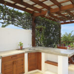 Outdoor sink