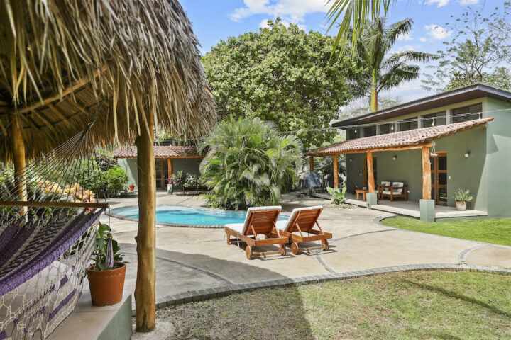 Serene Home Close to Everything
