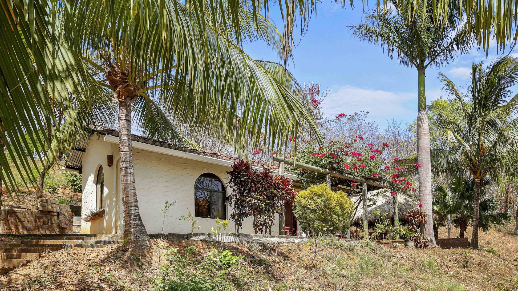 One Bedroom on One Acre in San Juan Del Sur, Nicaragua