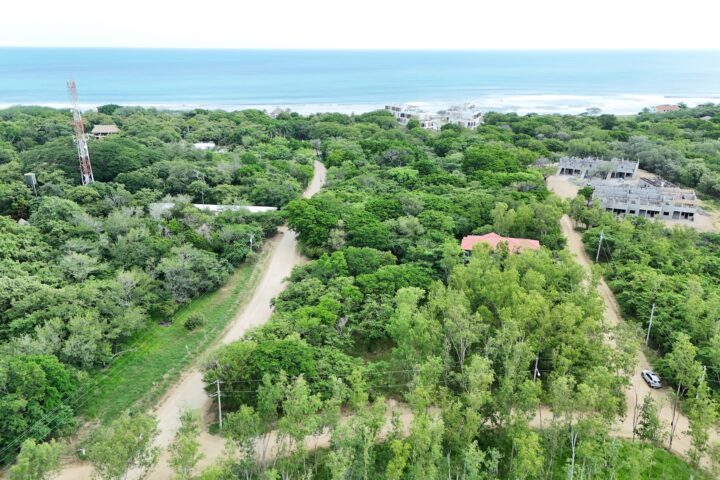 Golf Course Lot F13 in Hacienda Iguana