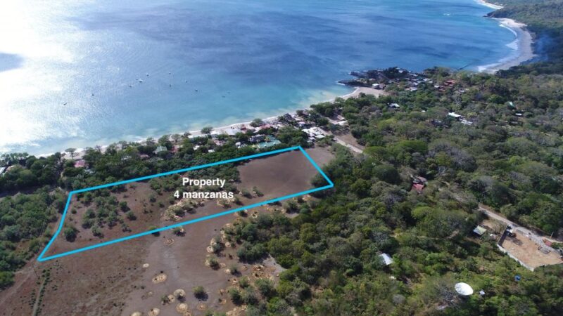 Titled Commercial lots in Gigante