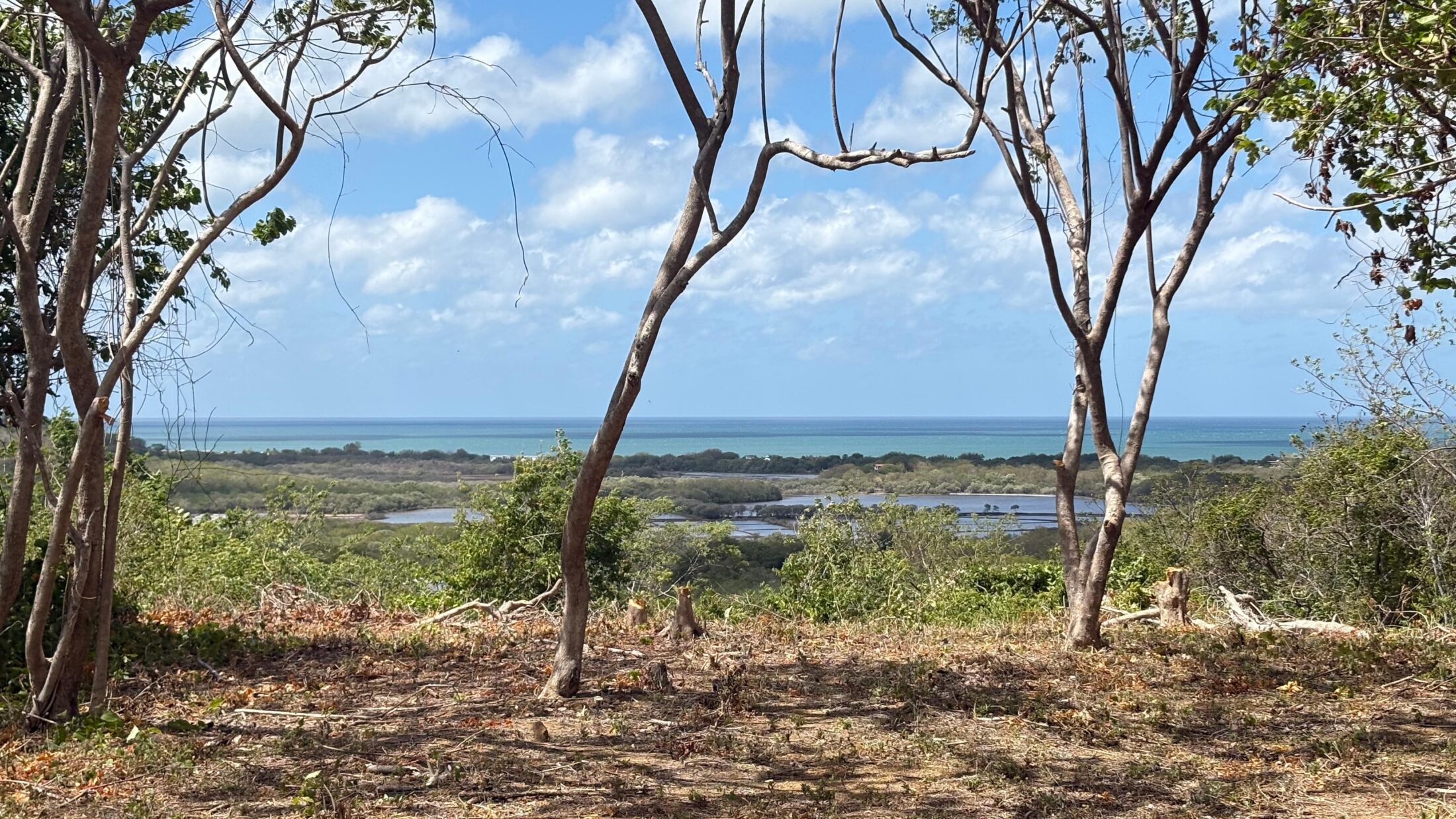 Stunning Popoyo Hilltop Views in Tola, Nicaragua