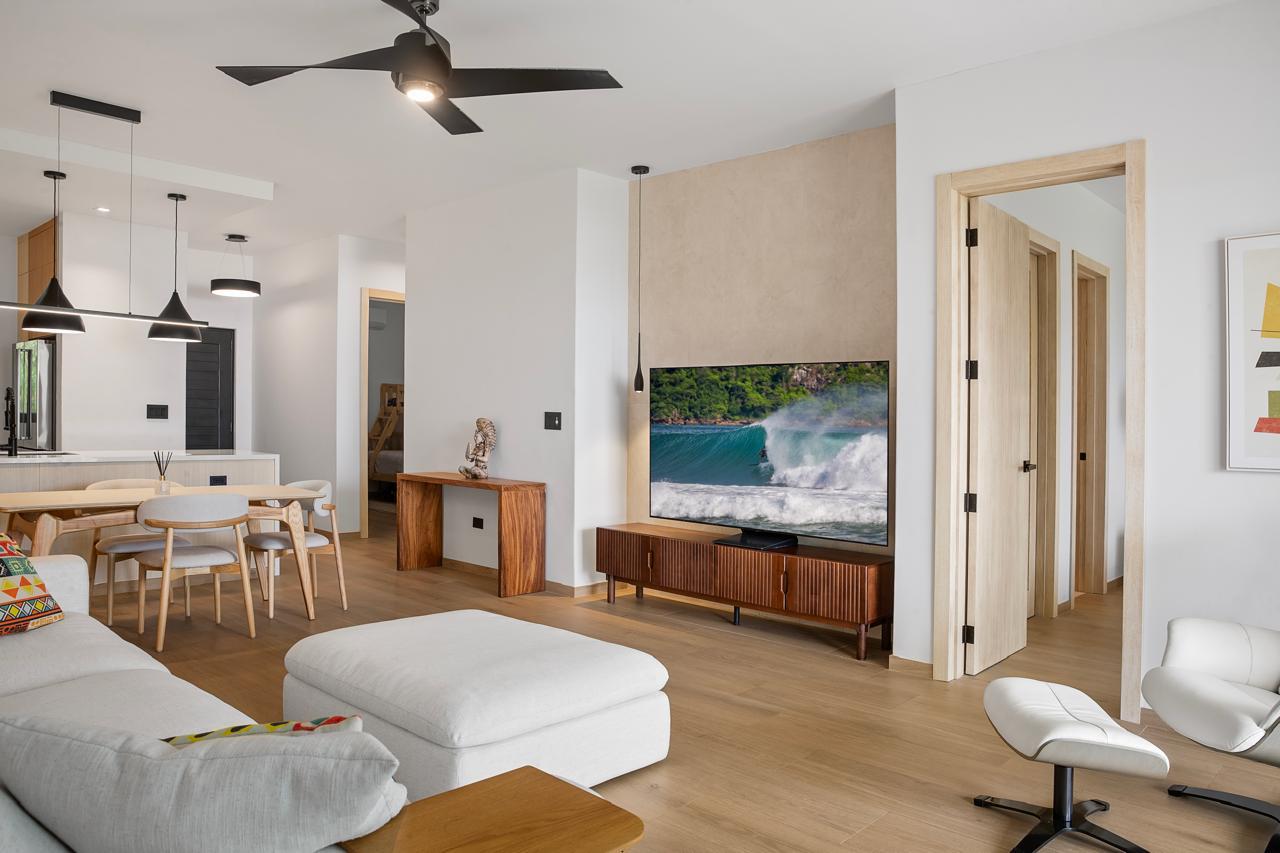 Hacienda Iguana Beachfront Luxury Villa