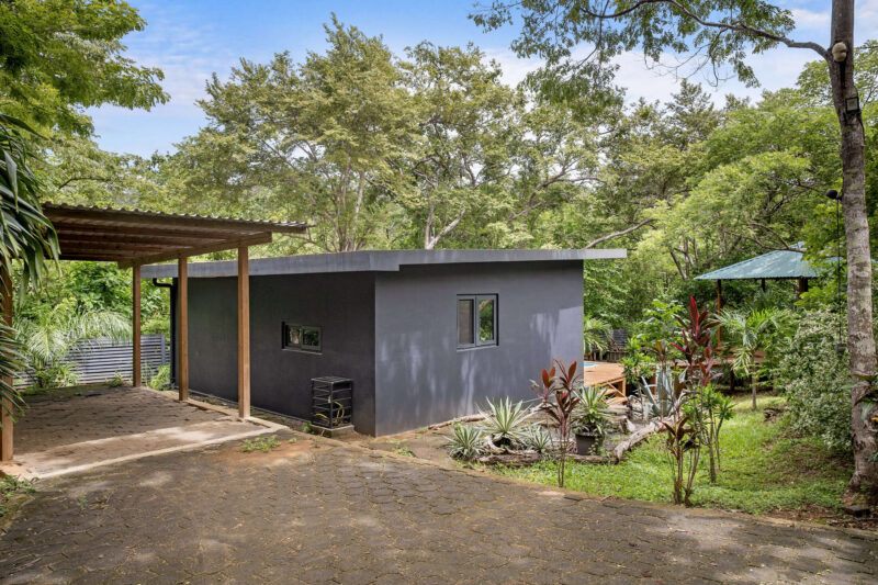 Front exterior of the modern home in the Santa Isabel forest