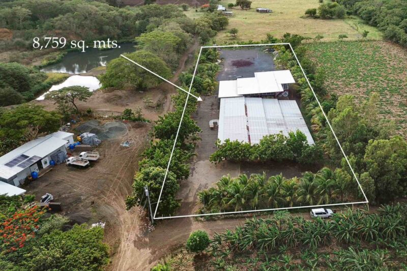 Aerial marking the 8,759 m² property boundary