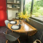 Breakfast nook with round table by the window